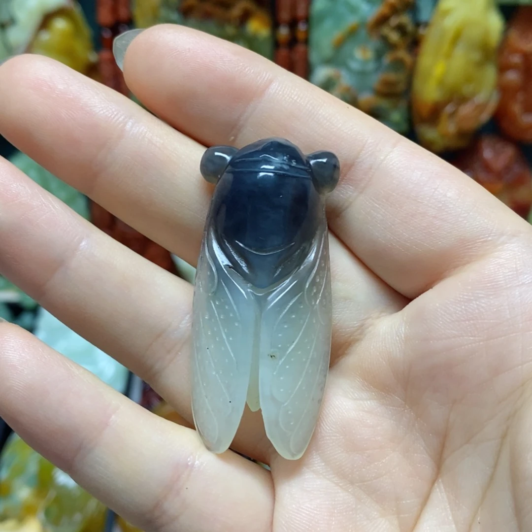 岫玉未镶嵌吊坠(赠链)