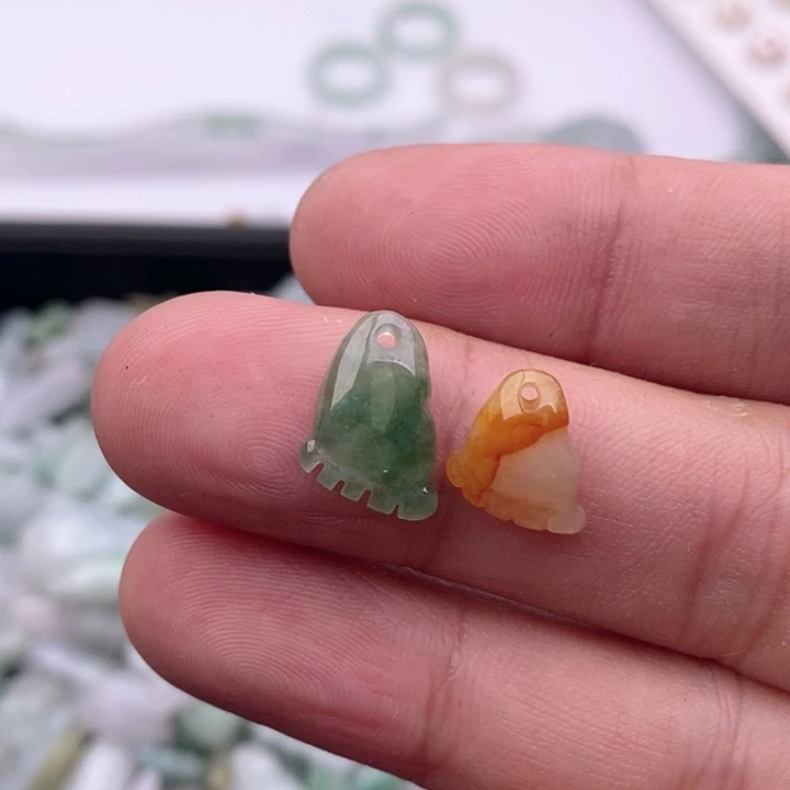 猫***鱼翡翠未镶嵌吊坠(不含链)