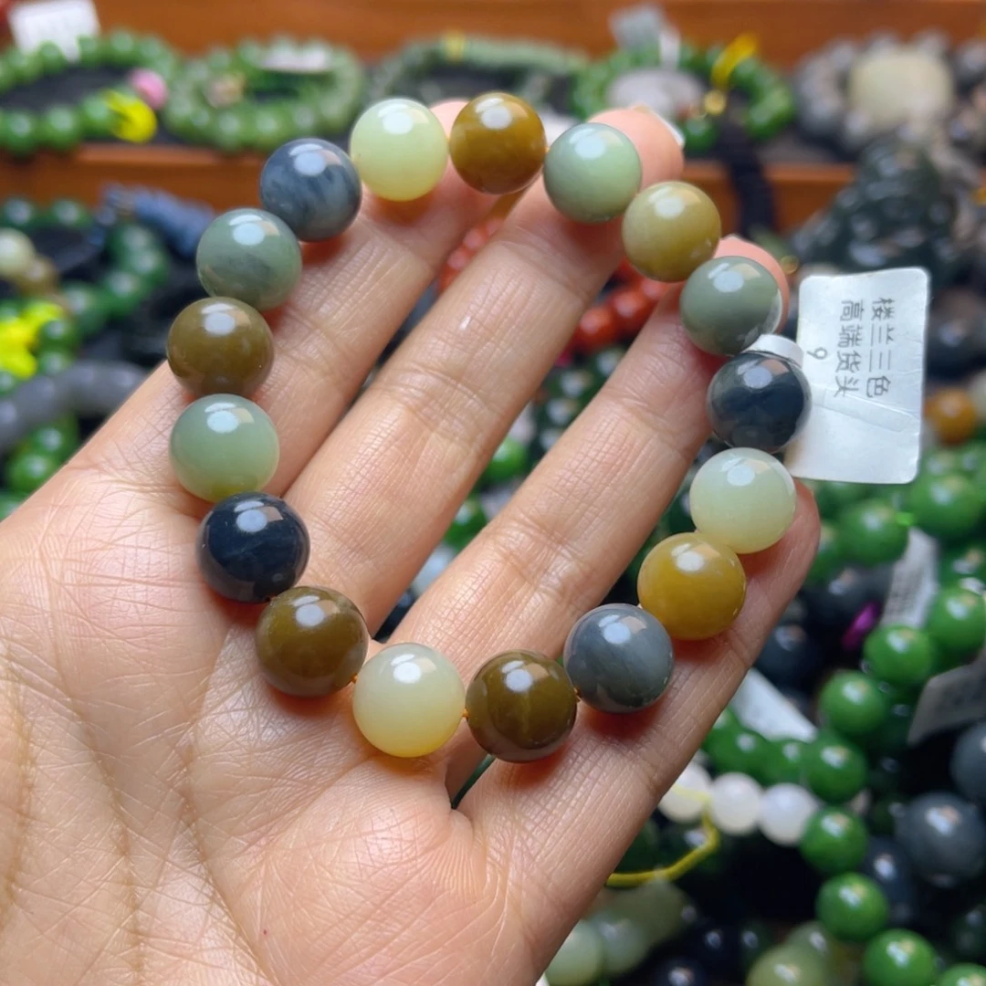 和田玉未镶嵌手链