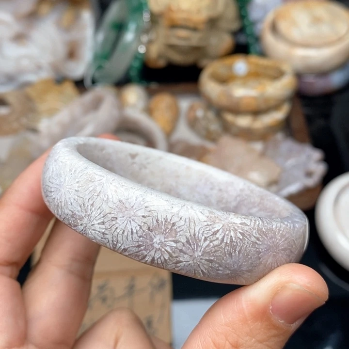 硅化珊瑚（珊瑚玉）手镯未镶嵌喜****西