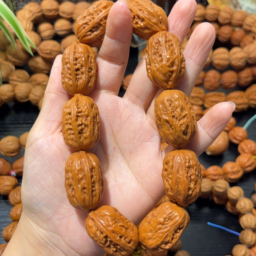 吊坠桃核粗筋八楞白菜