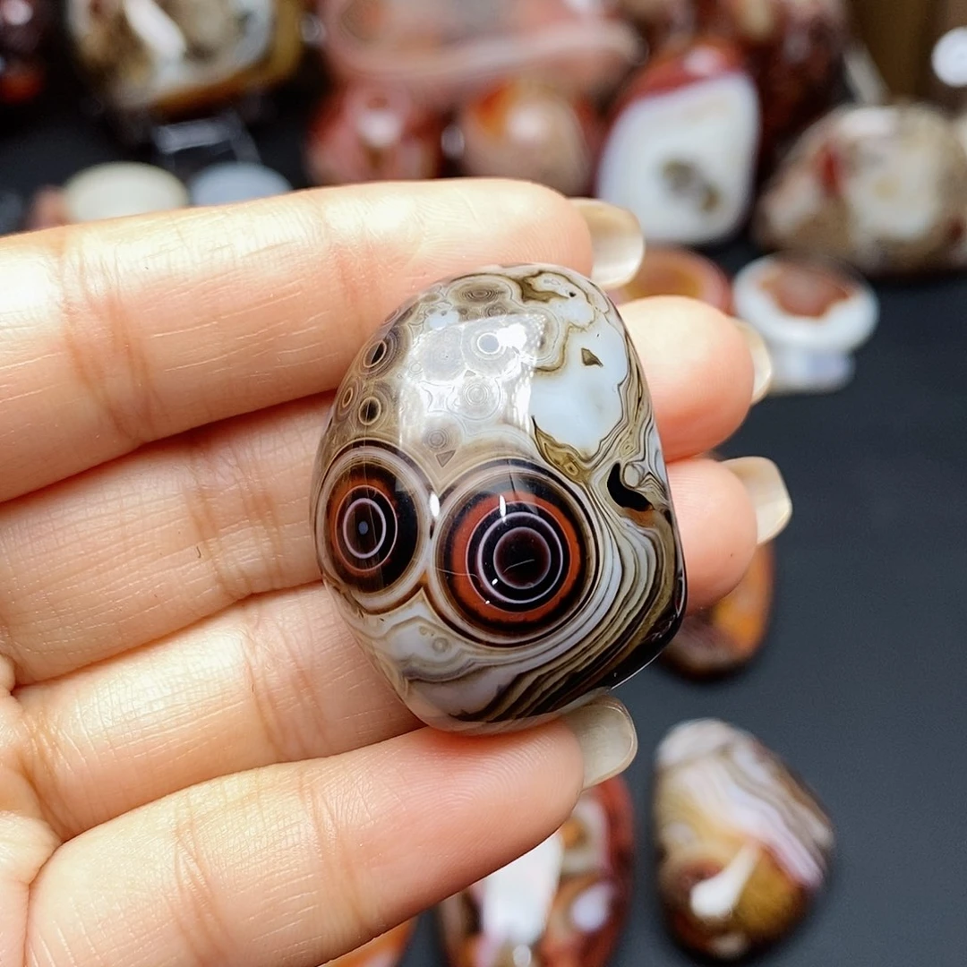 玛瑙/玉髓三毛未镶嵌幸****?