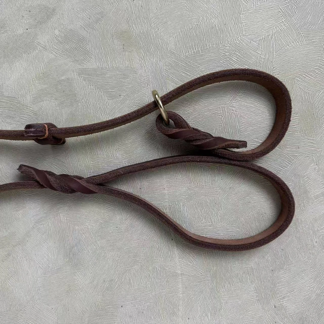 真皮P链项圈牛皮狗狗脖套中大型犬皮质防爆冲P绳柯基金毛训练狗链