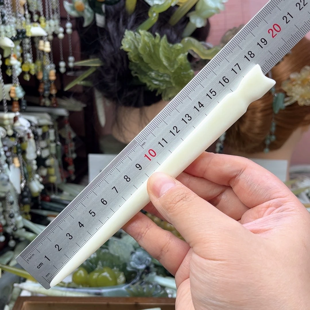 蛇纹石玉发饰未镶嵌默认微瑕岫玉发簪