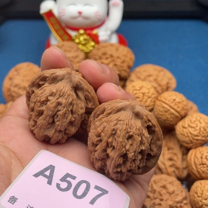 文玩核桃吊坠核桃