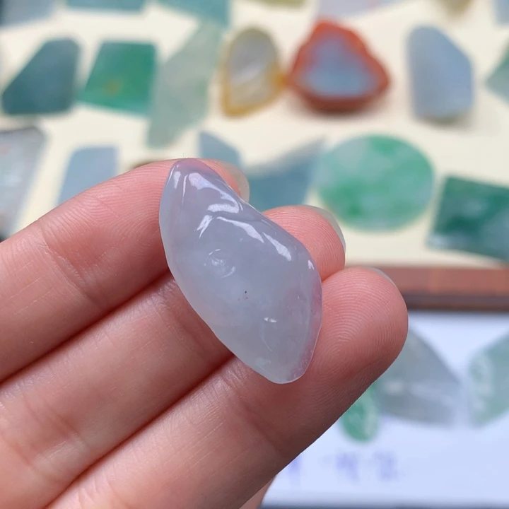 翡翠未镶嵌颈饰天然缅甸翡翠包邮包打孔包绳子