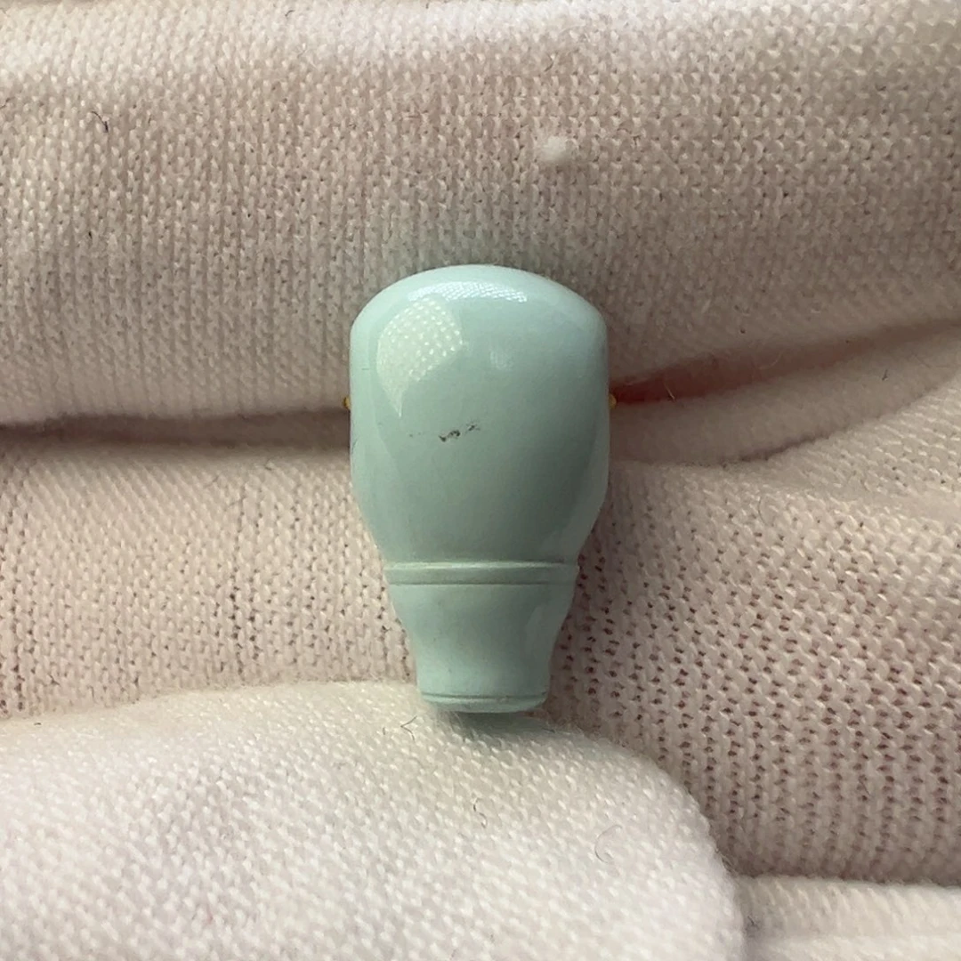 绿松石未镶嵌配饰直径7.7