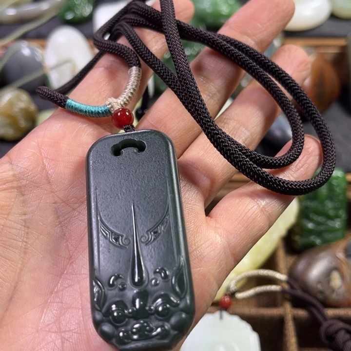 和田玉（墨玉）未镶嵌吊坠(赠链)