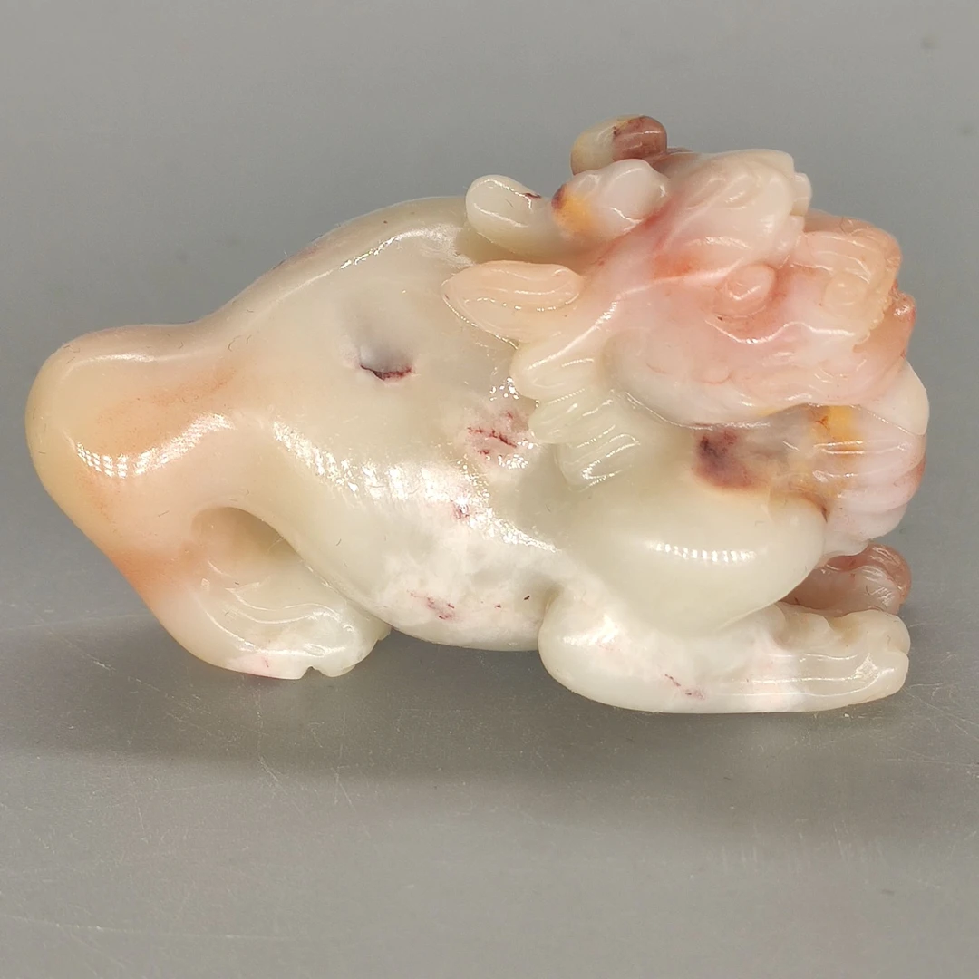 国石/老性结晶三彩善伯冻石三脚兽把件（郑则金）/大师雕/ST1580