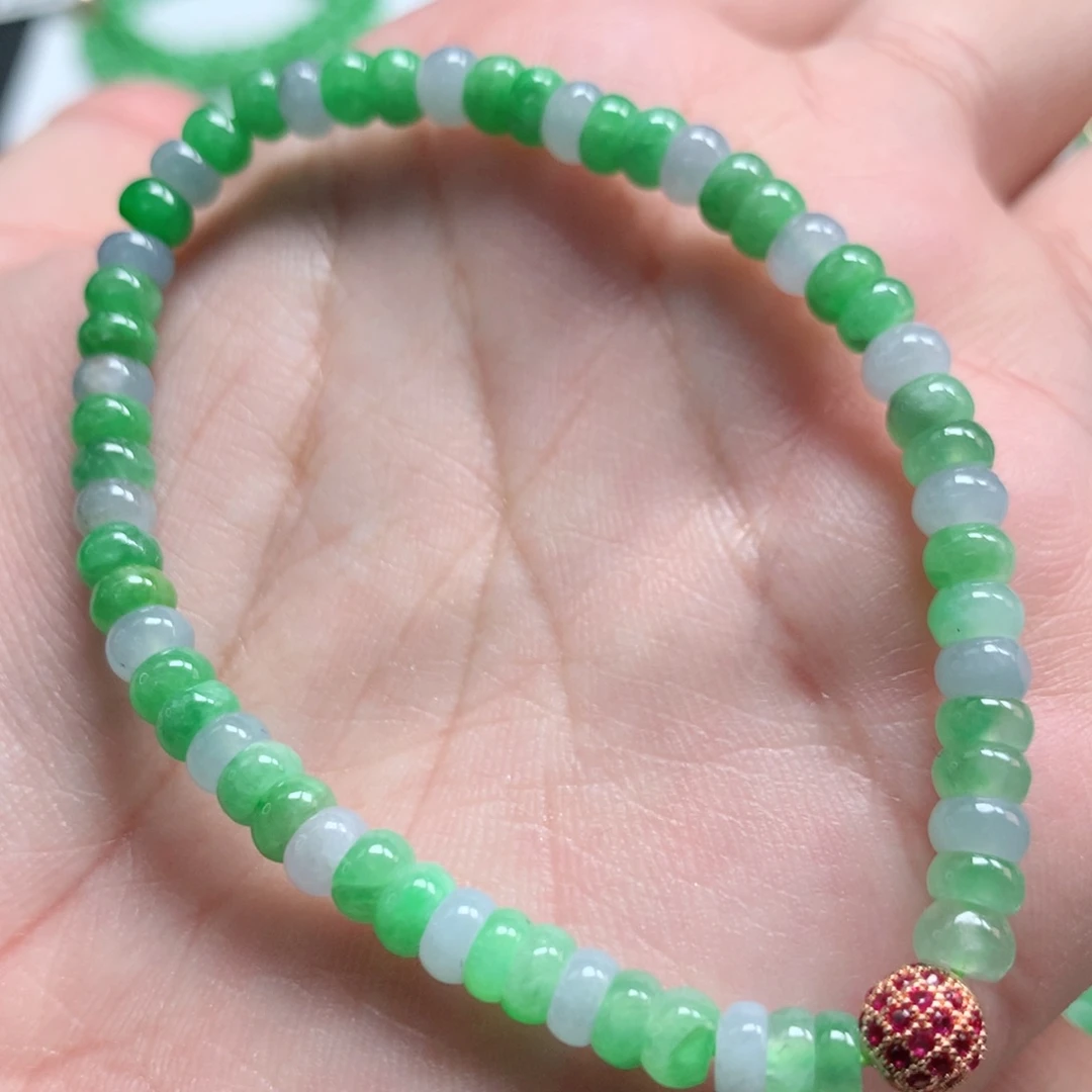 翡翠未镶嵌手链翡翠