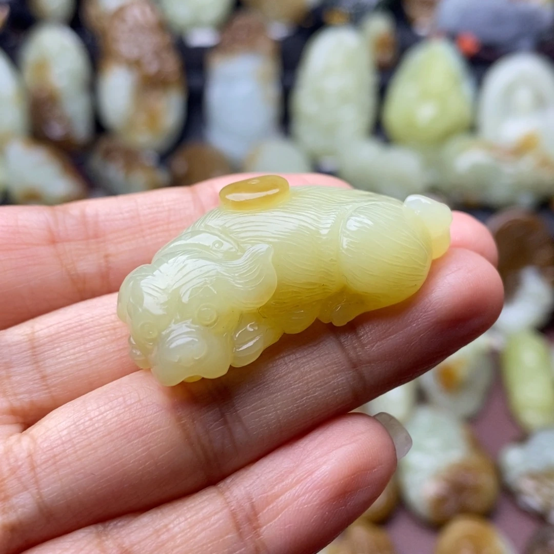 项链未镶嵌和田玉（糖玉）