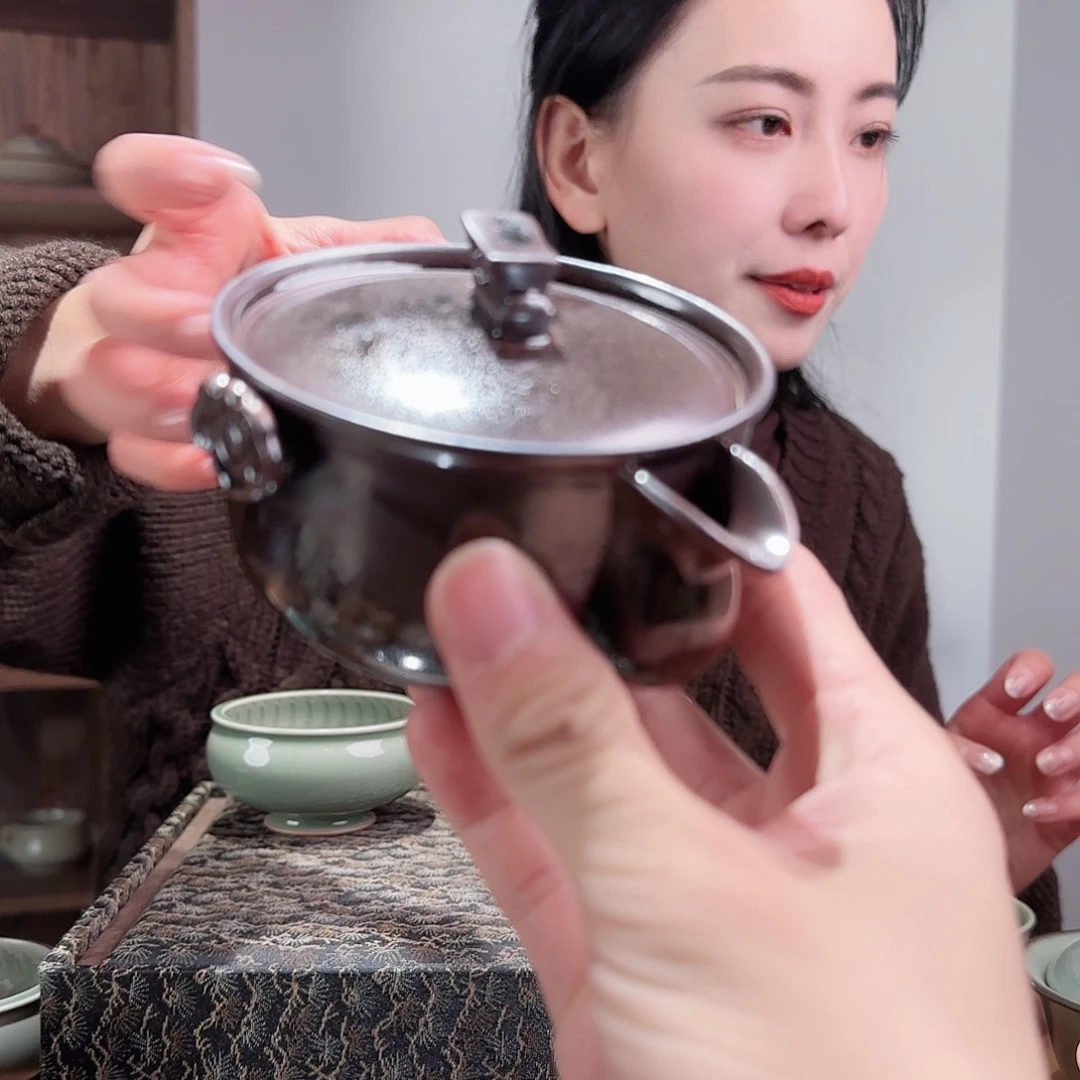 瓷摆件手抓壶11111