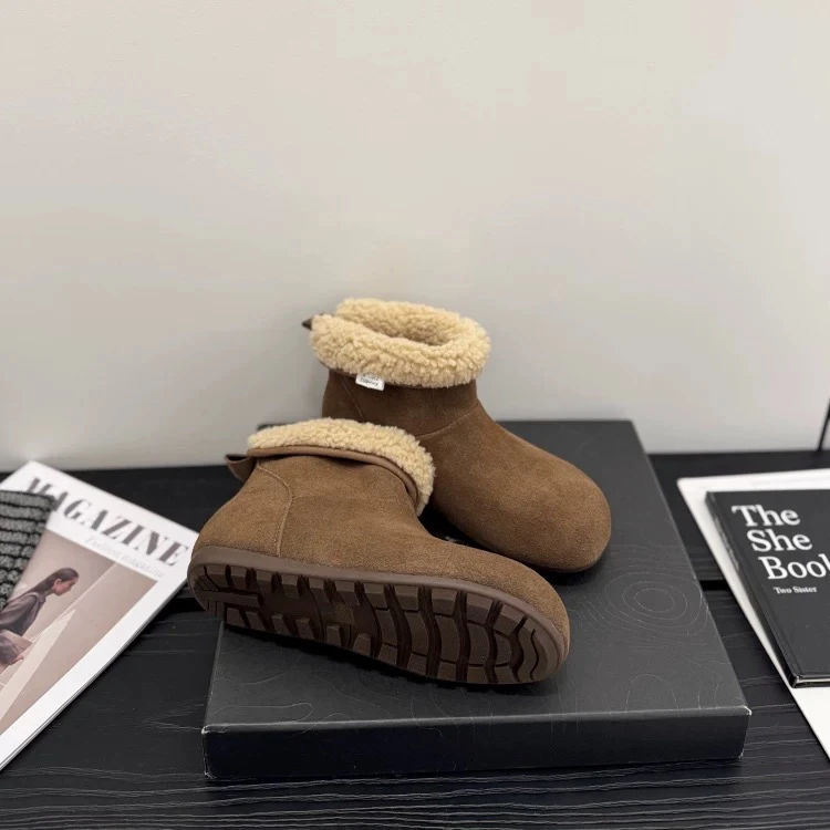 冬季新款厚底防滑加绒保暖翻折两穿勃肯短款雪地靴女