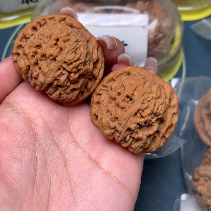 文玩核桃把件41-17420-8