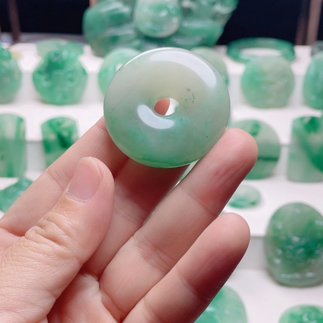 天***6石英质玉未镶嵌手链