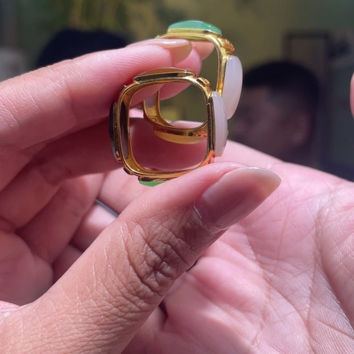 和田玉未镶嵌颈饰多样性发货，发其一