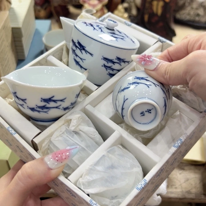 瓷片陶瓷制品生产加工和包装
