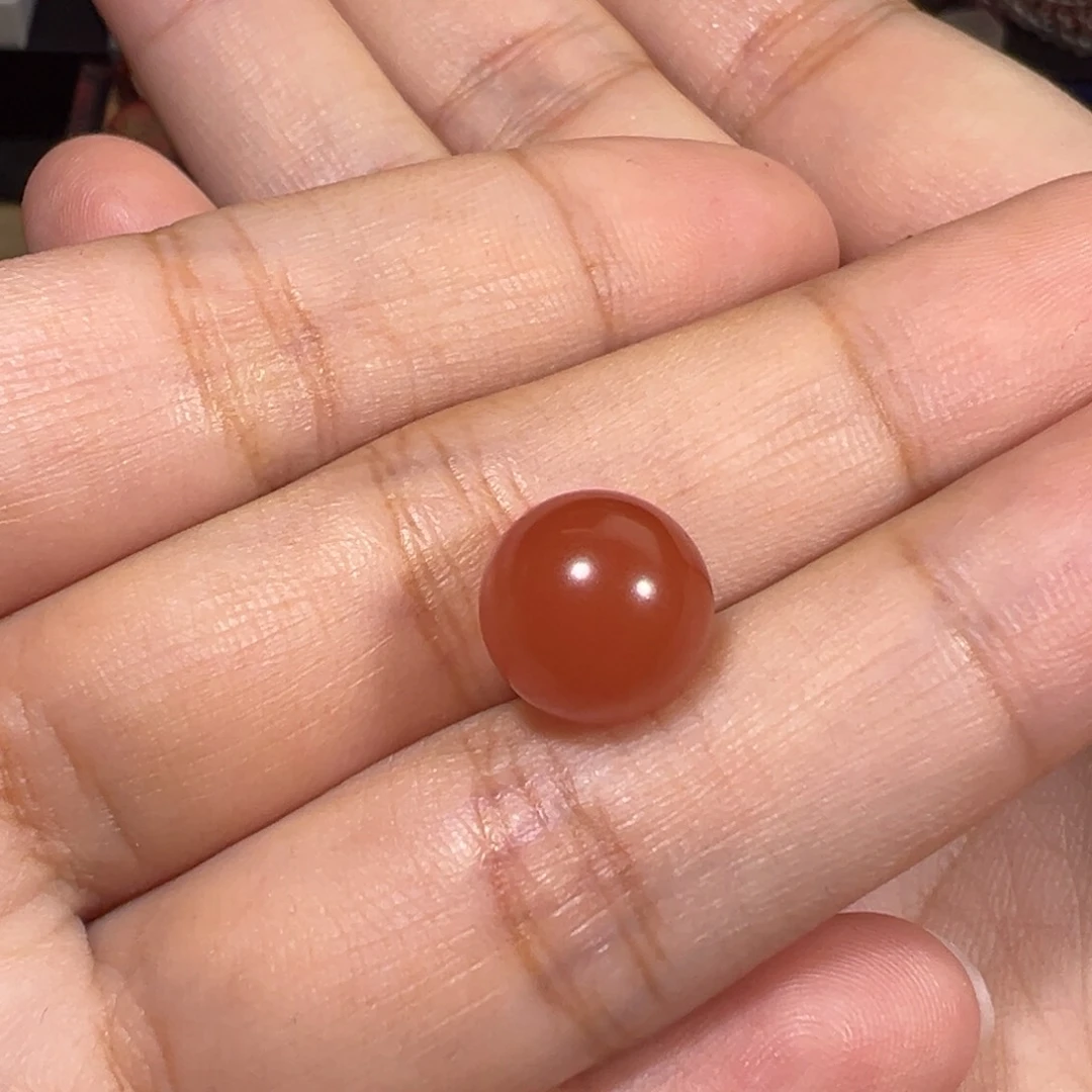 清***鸿南红玛瑙未镶嵌珠宝奇石