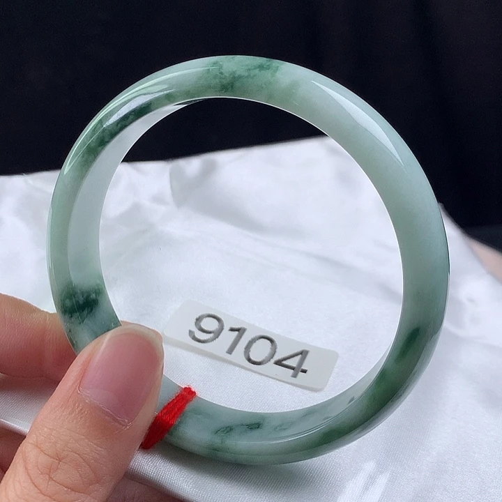 未镶嵌手镯翡翠62有瑕