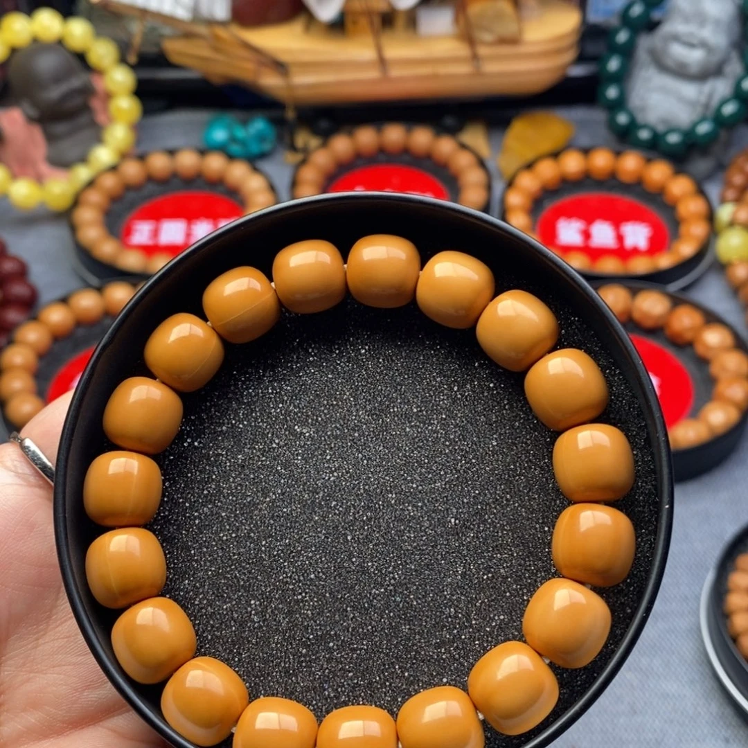 艾***柜猴头核桃吊坠大老型