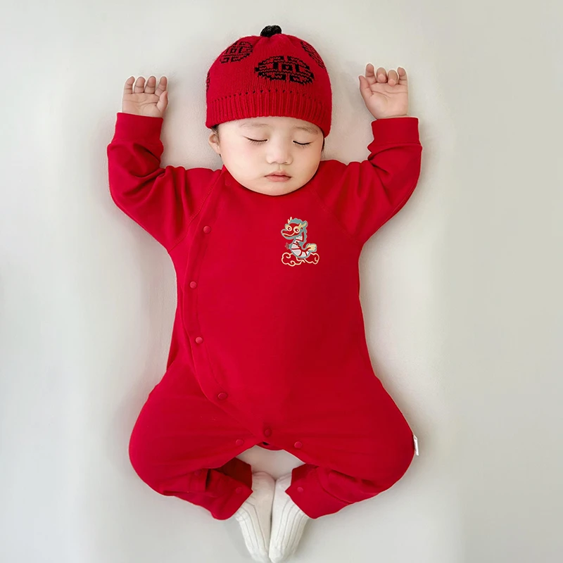 婴儿连体衣纯棉满宝宝睡衣秋冬打底新年新生儿衣服红色喜庆百天