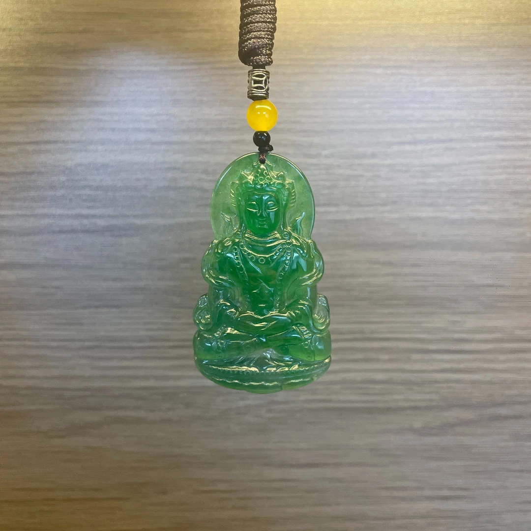 高端观音翡翠吊坠