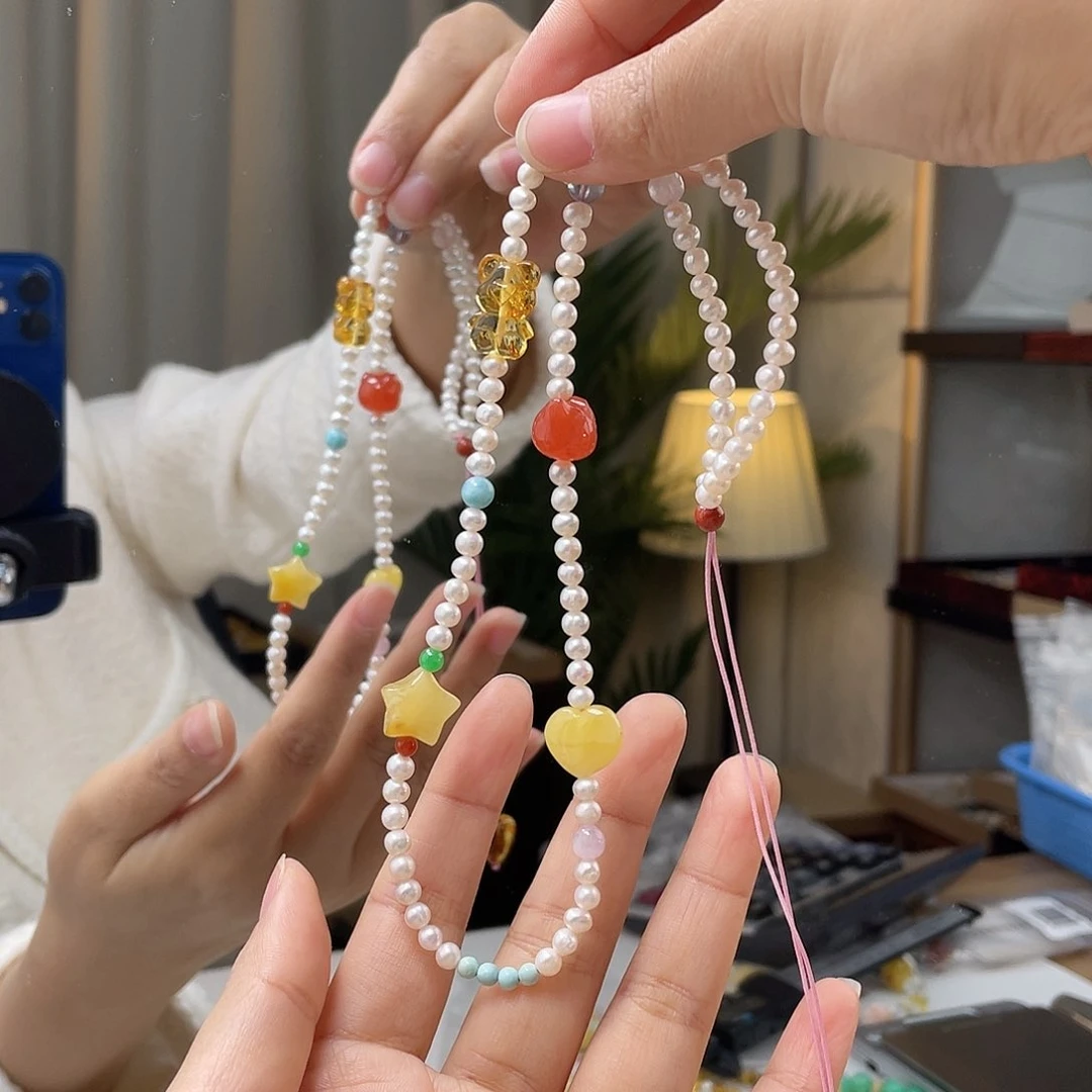 琥珀裸石未镶嵌琥珀项坠