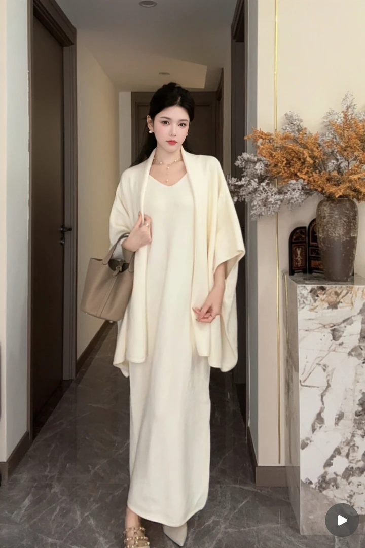 斗篷开衫+吊带中古风千金风纯色轻熟风休闲开衫肯豆风时尚套装女