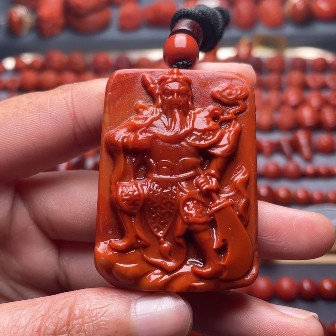 南红玛瑙未镶嵌其他W50*35*10瓦西双色关公吊坠