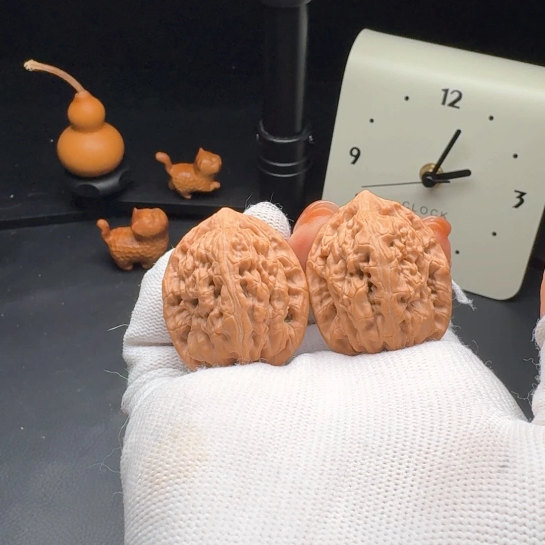 文玩核桃把件32+雾灵山4622