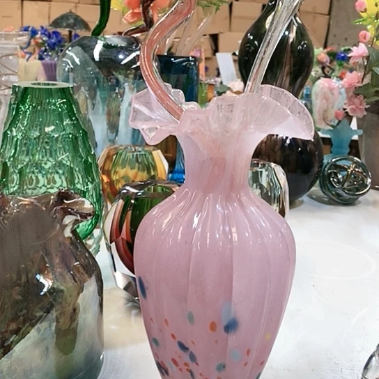 琉璃花瓶高29厘米口径4厘米