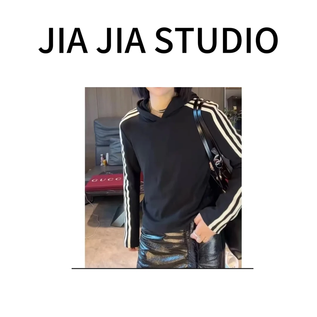 嘉嘉推荐#0023【早春款】美式辣妹连帽条杠上衣