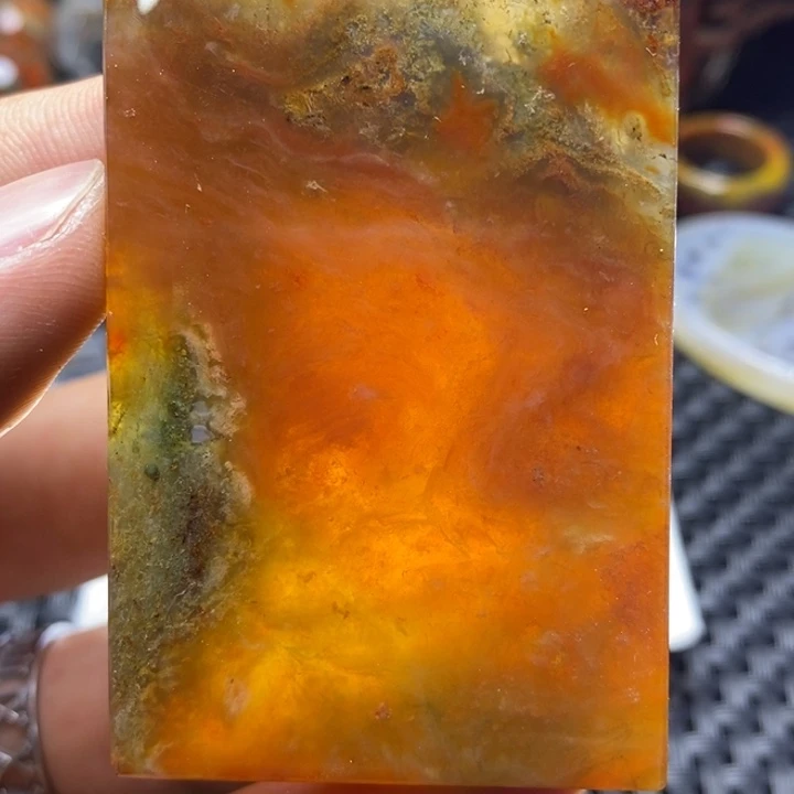 玛瑙/玉髓颈饰未镶嵌登****花