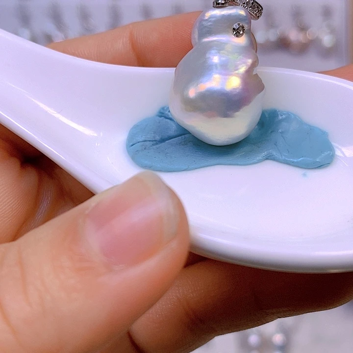 淡水珍珠颈饰合金