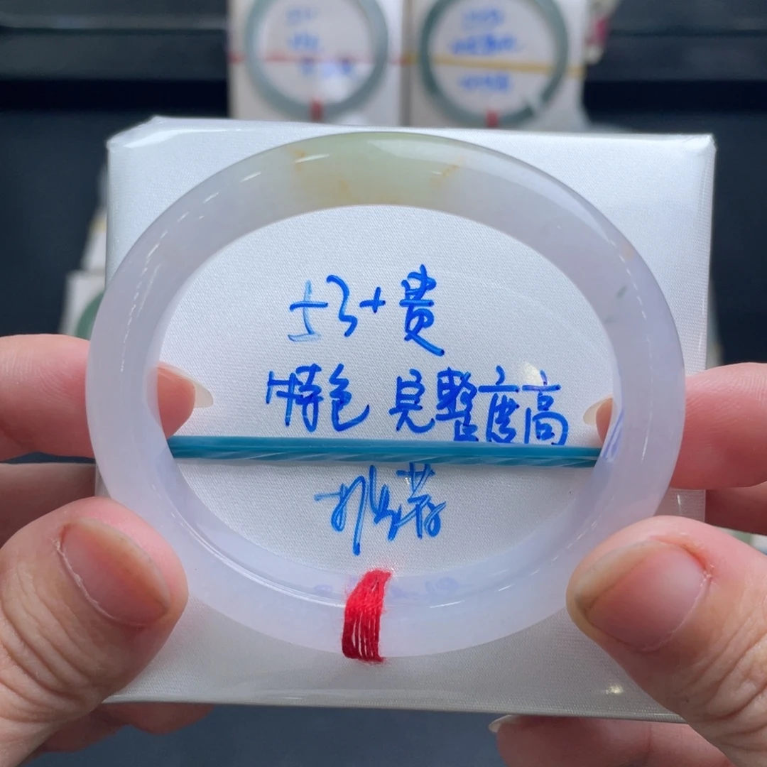 翡翠未镶嵌手镯翡翠手镯