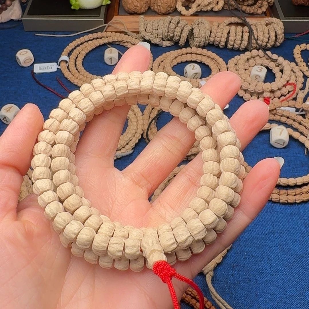 柏香籽/百香籽吊坠小**爸