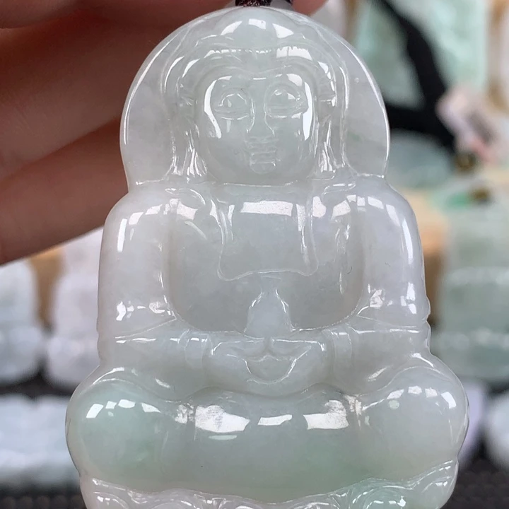 颈饰未镶嵌翡翠观音