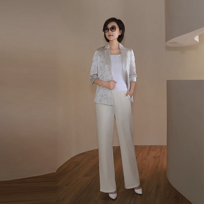 WHITE COLLAR/白领米白色现代宋绵一粒扣七分袖上衣SONGJIN05A606