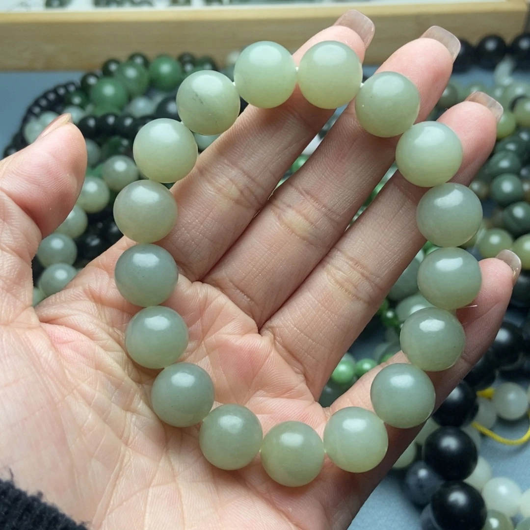 和田玉未镶嵌手链