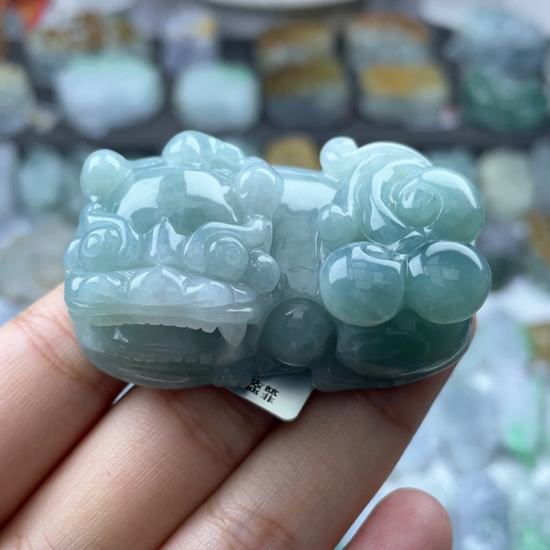 颈饰未镶嵌翡翠貔貅