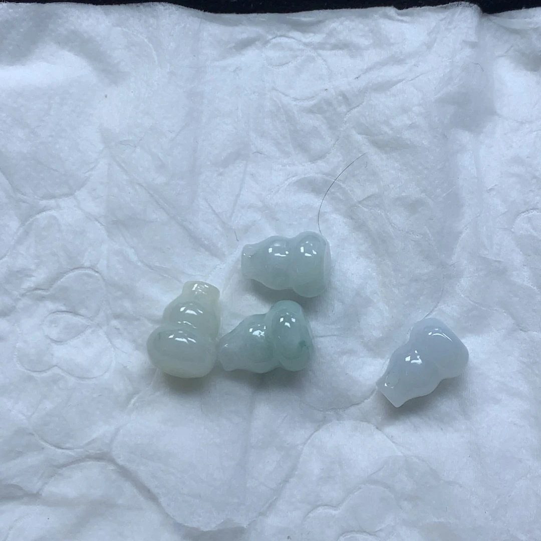 翡翠未镶嵌颈饰缅甸A货翡翠