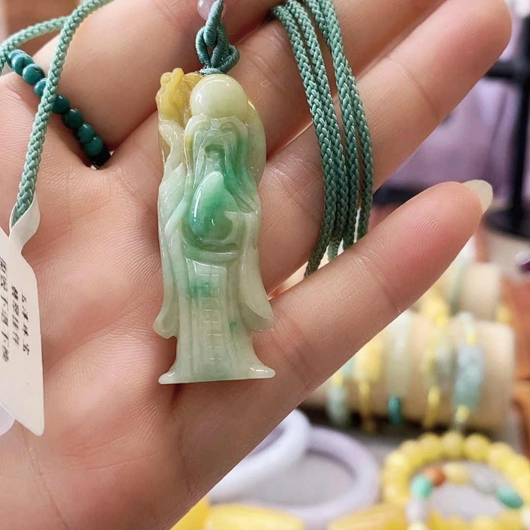 翡翠挂件未镶嵌翡翠挂件