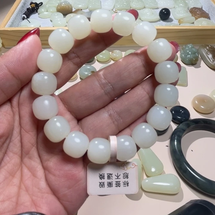 和田玉（糖玉）未镶嵌珠宝半成品