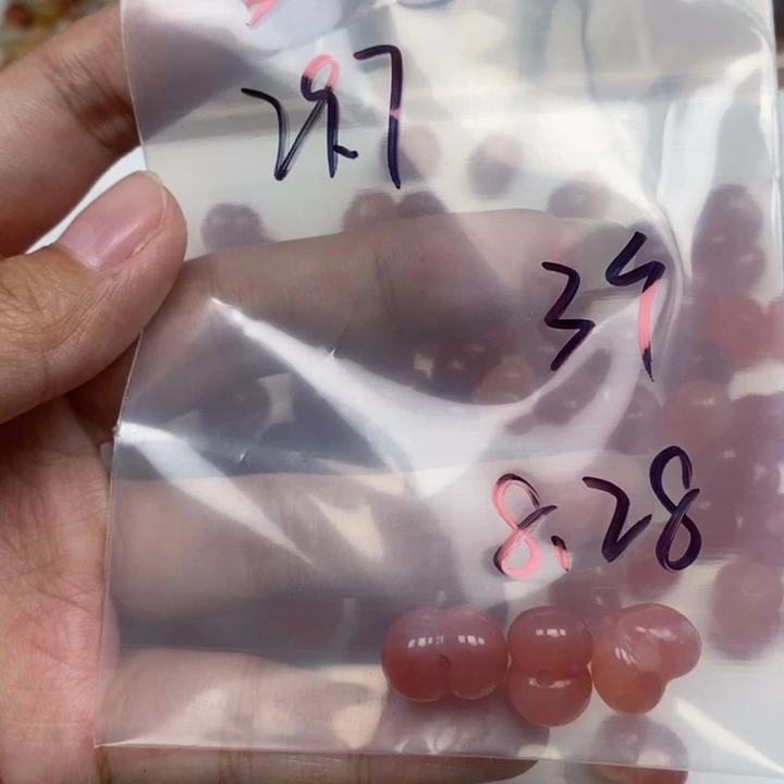 萝***莉玛瑙/玉髓未镶嵌珠宝半成品
