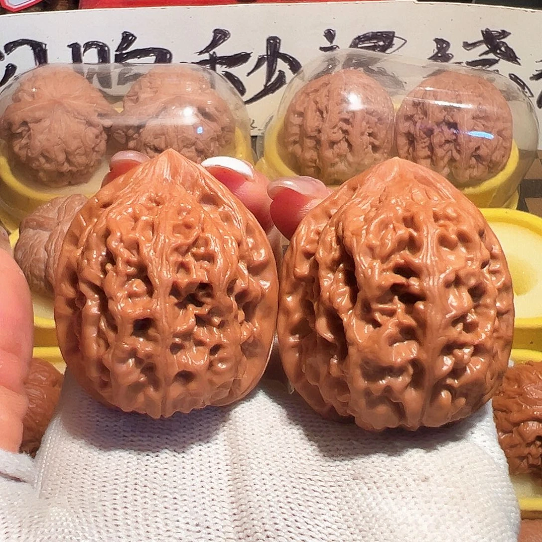 ****石吊坠桃核39凤凰台