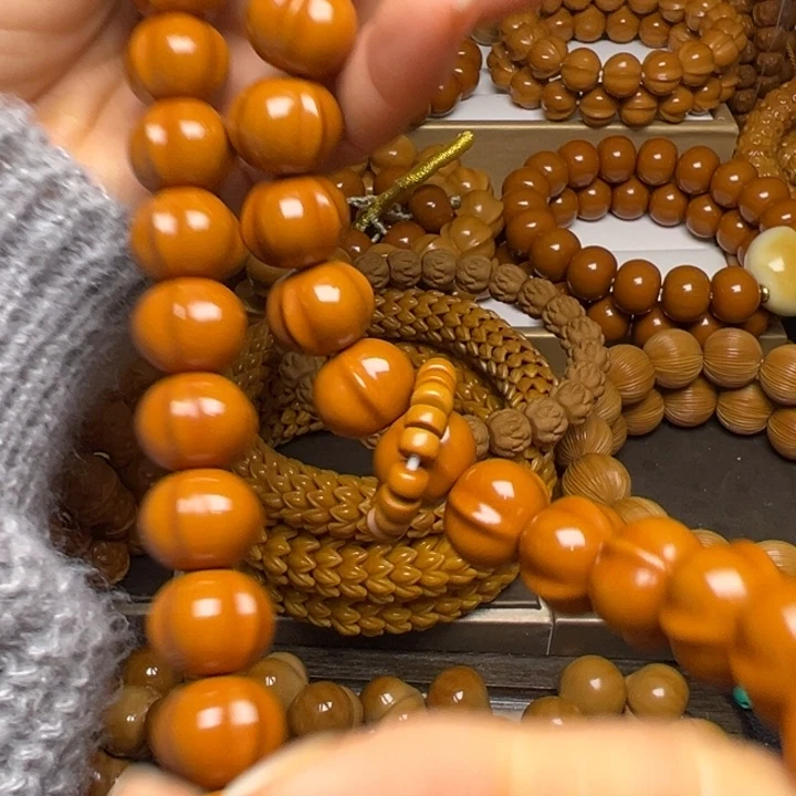 吊坠橄榄核聚宝盆