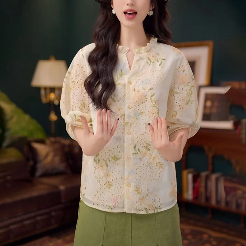 碎花衬衫女士夏季宽松型显瘦时尚洋气木耳边泡泡袖休闲五分袖上衣