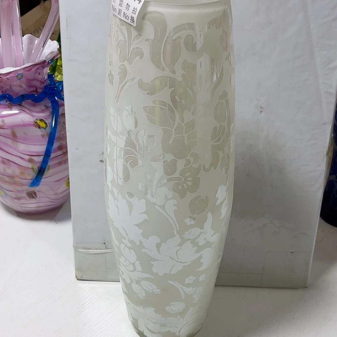 浪***4琉璃花瓶高度45厘米9厘米左右