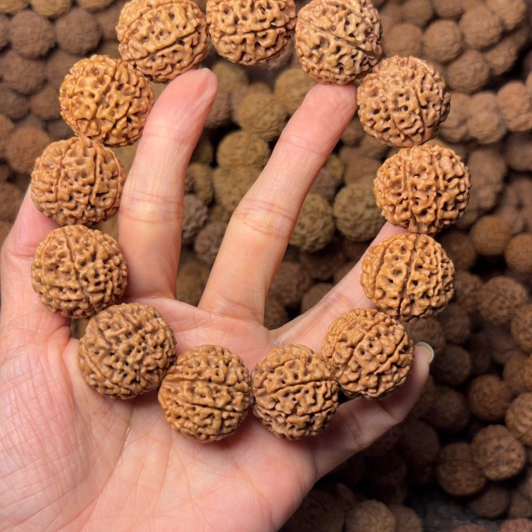 吊坠金刚菩提9瓣卡25尺长，95号