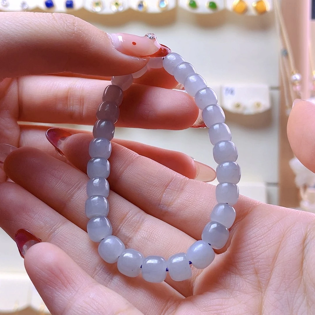 和田玉手链未镶嵌一****?